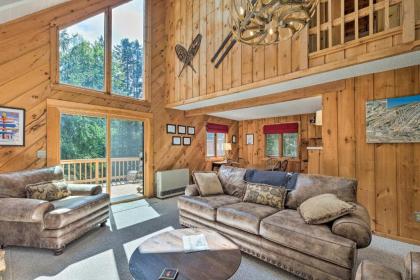 Sunny Mountain Chalet with Hot Tub Ski and Hike!